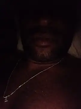 Snapshot of Beto0815 chatting on July 2, 12:43 am Beto0815 online show from July 2, 12:43 am