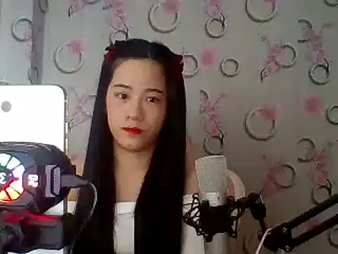 Snapshot of Nana-68 chatting on January 30, 10:50 am Nana-68 online show from January 30, 10:50 am