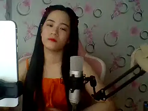 Snapshot of Nana-68 chatting on January 30, 4:55 pm Nana-68 online show from January 30, 4:55 pm