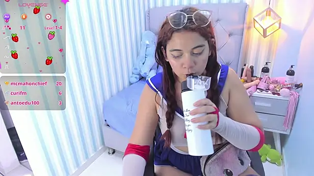 MADISON ROWAN1 online show from February 4, 6:14 am