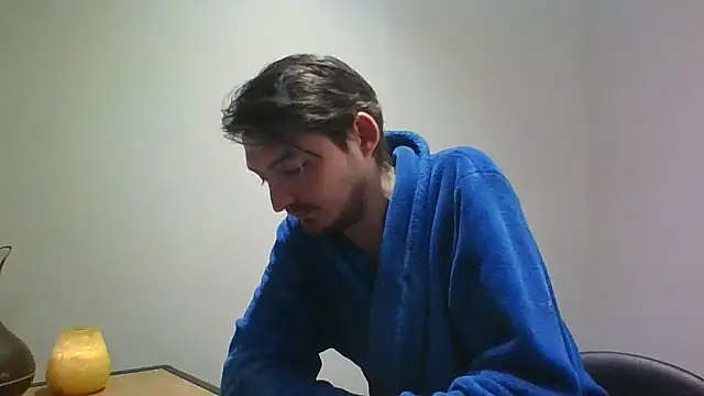 Snapshot of Wesleymodel chatting on January 15, 7:17 pm Wesleymodel online show from January 15, 7:17 pm