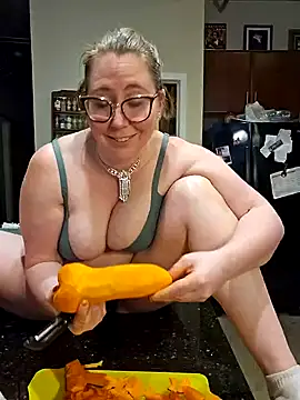 littlelustlamb online show from December 6, 10:08 pm