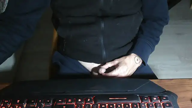 Adri gard online show from November 20, 8:52 pm