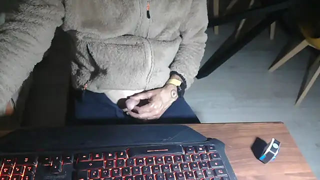 Adri gard online show from April 20, 8:21 pm