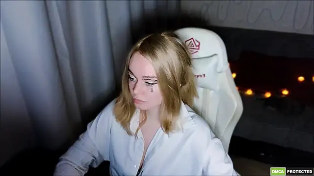 Snapshot of Bad_Girl009 chatting on October 28, 1:09 am Bad Girl009 online show from October 28, 1:09 am