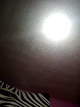 pineda1689 online show from February 18, 11:41 pm