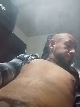 pineda1689 online show from October 19, 7:42 am