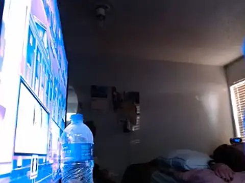 Snapshot of sweetnissapril chatting on March 3, 12:37 pm sweetnissapril online show from March 3, 12:37 pm