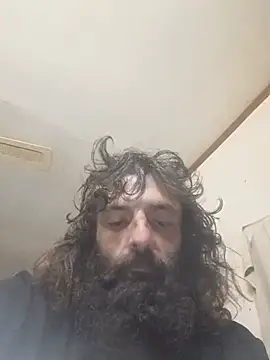 Snapshot of BigPeter6987 chatting on June 1, 10:28 am BigPeter6987 online show from June 1, 10:28 am