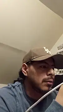 Snapshot of MynameisPaco chatting on November 11, 12:21 am MynameisPaco online show from November 11, 12:21 am