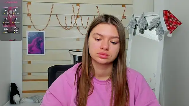 Snapshot of Josephine_Kiss chatting on December 15, 8:19 am Josephine Kiss online show from December 15, 8:19 am