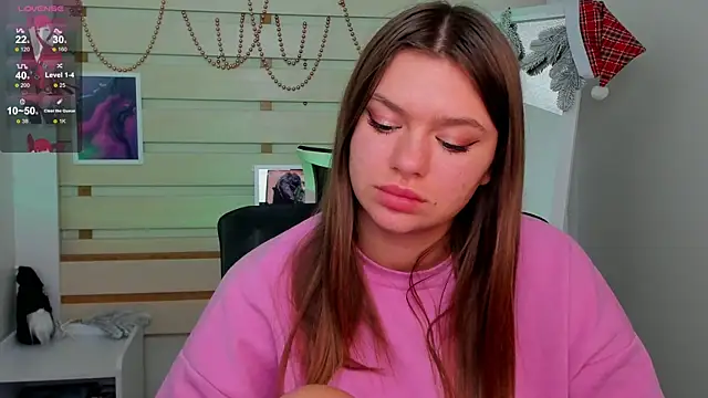 Snapshot of Josephine_Kiss chatting on December 15, 11:23 am Josephine Kiss online show from December 15, 11:23 am