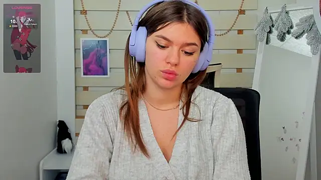 Snapshot of Josephine_Kiss chatting on December 22, 10:17 am Josephine Kiss online show from December 22, 10:17 am