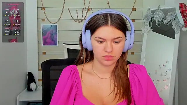 Snapshot of Josephine_Kiss chatting on December 24, 5:02 pm Josephine Kiss online show from December 24, 5:02 pm