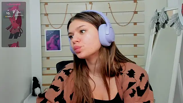 Snapshot of Josephine_Kiss chatting on January 11, 5:40 pm Josephine Kiss online show from January 11, 5:40 pm