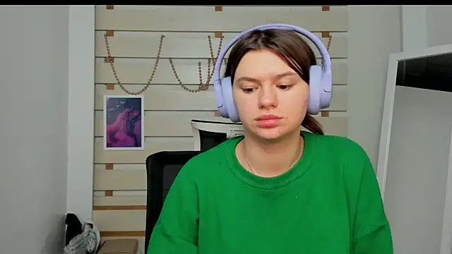 Snapshot of Josephine_Kiss chatting on January 29, 7:43 pm Josephine Kiss online show from January 29, 7:43 pm