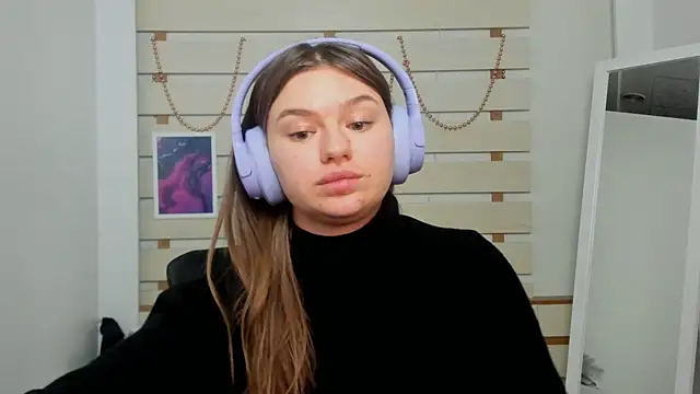 Snapshot of Josephine_Kiss chatting on February 7, 11:34 pm Josephine Kiss online show from February 7, 11:34 pm