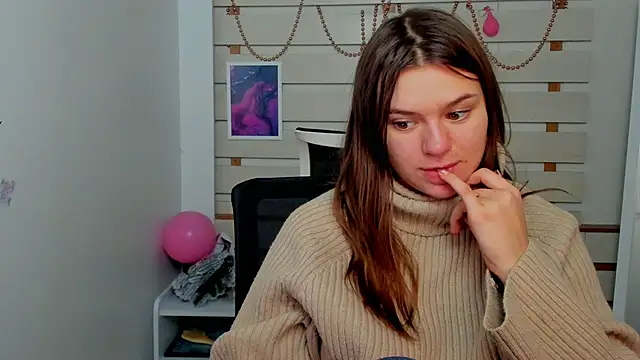 Snapshot of Josephine_Kiss chatting on February 12, 7:35 pm Josephine Kiss online show from February 12, 7:35 pm