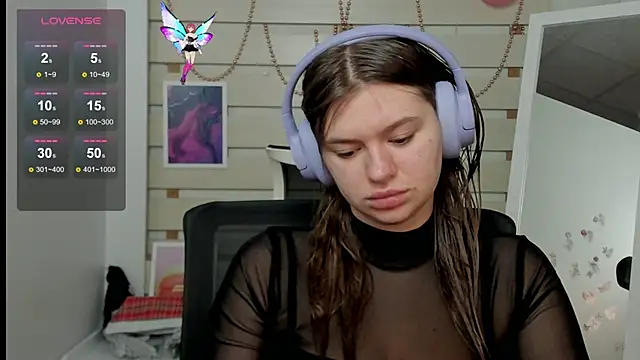 Snapshot of Josephine_Kiss chatting on March 9, 7:45 am Josephine Kiss online show from March 9, 7:45 am