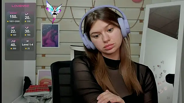 Snapshot of Josephine_Kiss chatting on March 9, 10:52 am Josephine Kiss online show from March 9, 10:52 am