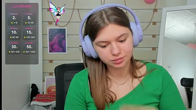 Snapshot of Josephine_Kiss chatting on March 21, 1:34 pm Josephine Kiss online show from March 21, 1:34 pm