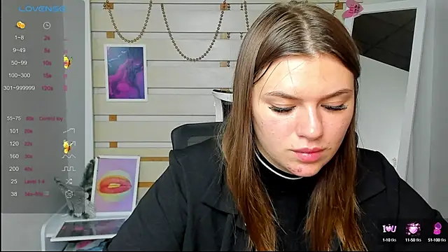 Snapshot of Josephine_Kiss chatting on September 10, 7:47 pm Josephine Kiss online show from September 10, 7:47 pm