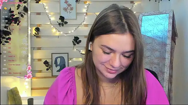 Snapshot of Josephine_Kiss chatting on October 28, 7:23 am Josephine Kiss online show from October 28, 7:23 am