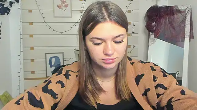 Snapshot of Josephine_Kiss chatting on November 7, 3:12 pm Josephine Kiss online show from November 7, 3:12 pm