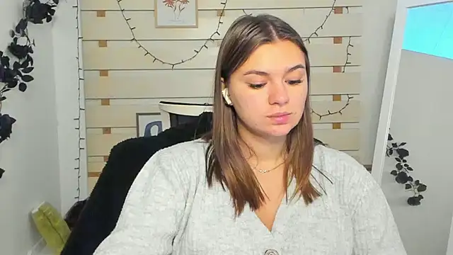 Snapshot of Josephine_Kiss chatting on November 12, 12:49 pm Josephine Kiss online show from November 12, 12:49 pm