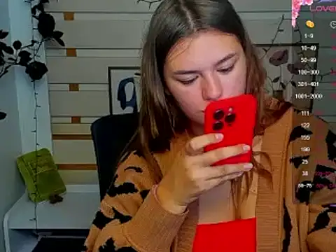 Snapshot of Josephine_Kiss chatting on July 5, 9:27 am Josephine Kiss online show from July 5, 9:27 am