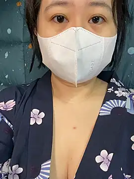 ninini92 online show from January 26, 1:15 pm