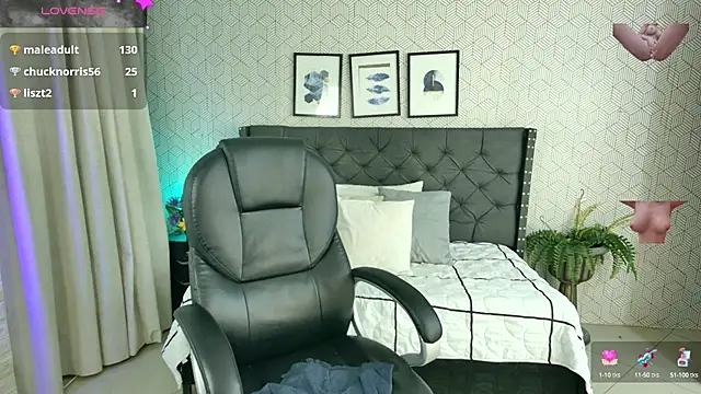 sussy  stone online show from December 23, 4:17 pm