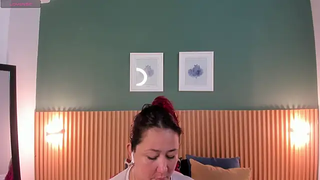  anavictoria  online show from October 22, 6:07 pm