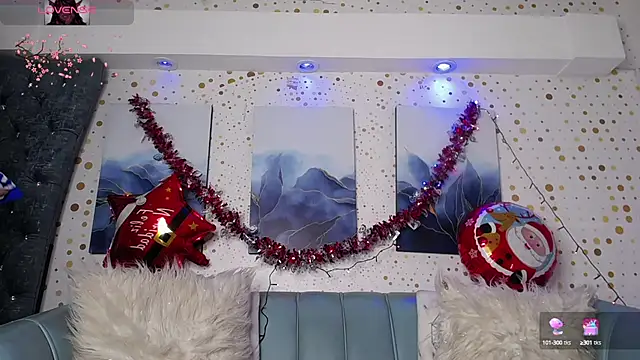 Snapshot of Tifanny_Sweett chatting on December 16, 4:34 am Tifanny Sweett online show from December 16, 4:34 am