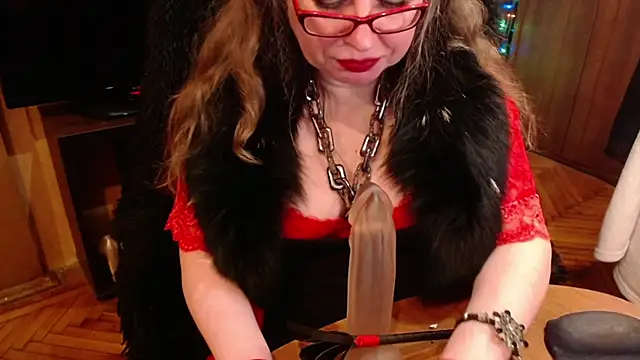 Snapshot of Miss_Tress chatting on January 22, 12:59 am Miss Tress online show from January 22, 12:59 am