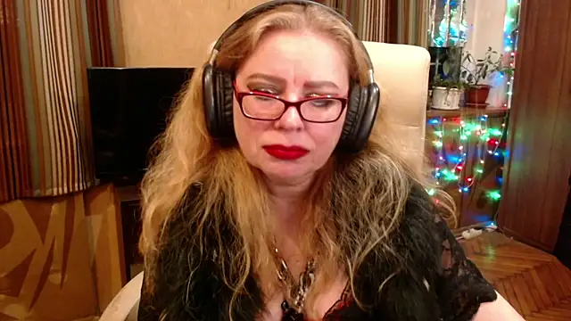 Snapshot of Miss_Tress chatting on May 29, 7:56 pm Miss Tress online show from May 29, 7:56 pm