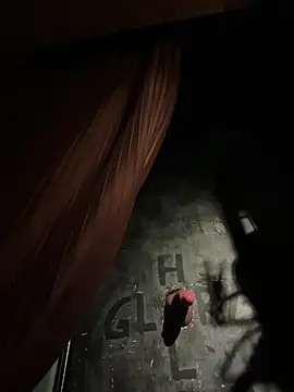 TweakyDude online show from March 15, 4:54 pm