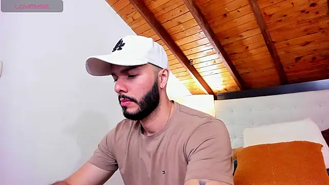 Tom Bailey online show from October 11, 12:36 pm