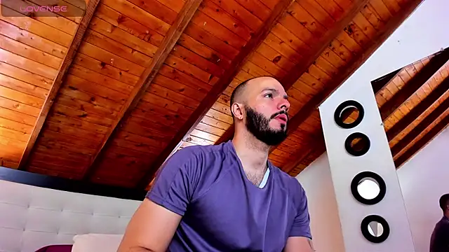 Tom Bailey online show from December 5, 12:47 pm