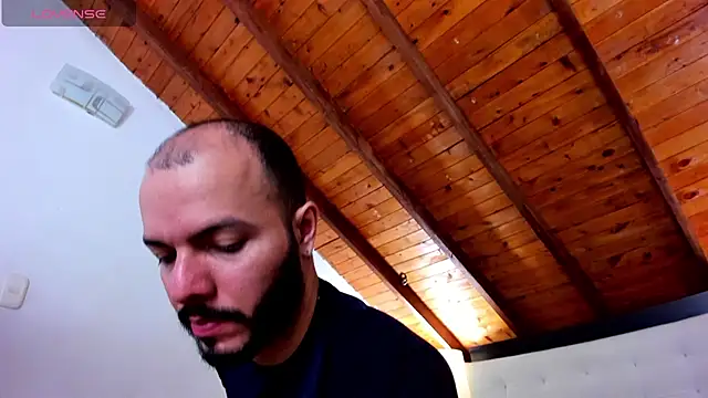 Tom Bailey online show from December 16, 12:32 pm