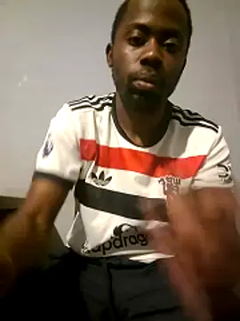 Snapshot of Diatribe43 chatting on April 27, 11:36 pm Diatribe43 online show from April 27, 11:36 pm