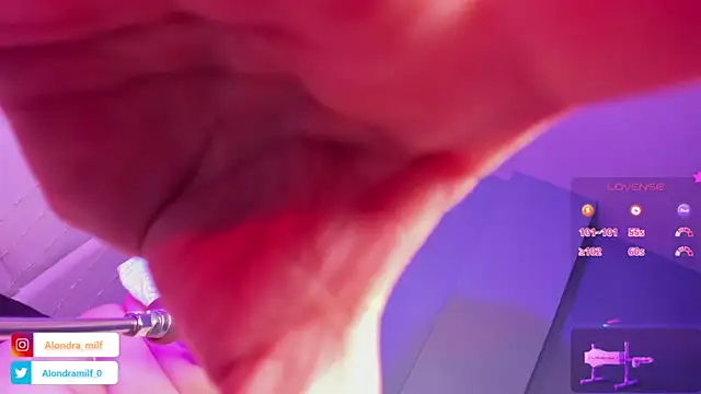 ALONDRAMILF online show from January 31, 8:11 am