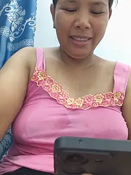 Snapshot of Lanyingxin18 chatting on May 26, 7:37 am Lanyingxin18 online show from May 26, 7:37 am