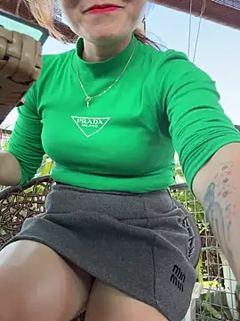 Emily 9xx online show from March 1, 8:45 am