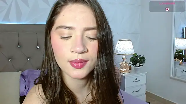 Gwen drew online show from March 14, 1:27 pm