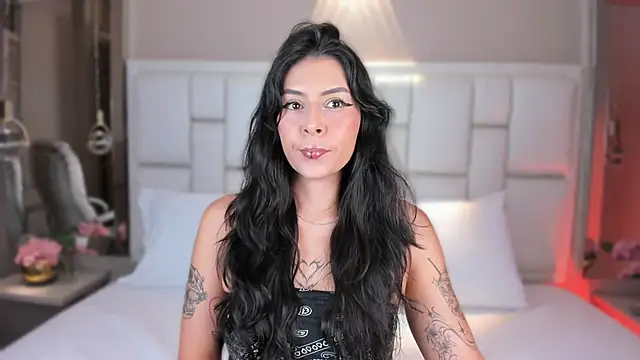 JessyEvans online show from February 12, 7:31 pm