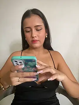 Snapshot of AbbyMillerrr chatting on July 28, 6:20 pm AbbyMillerrr online show from July 28, 6:20 pm