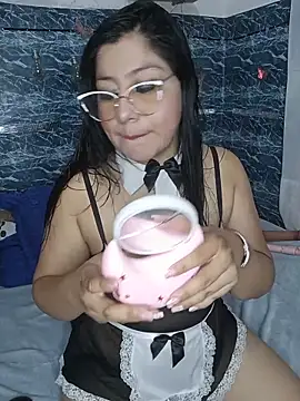 keterinjones--11 online show from May 30, 4:53 am