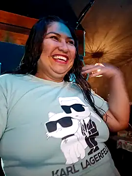 Snapshot of Marcela87 chatting on December 26, 12:36 am Marcela87 online show from December 26, 12:36 am