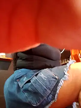 Snapshot of Marcela87 chatting on February 2, 9:23 pm Marcela87 online show from February 2, 9:23 pm